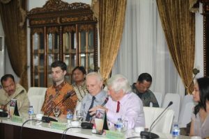 Atasi Kebakaran Hutan, Indonesia Dapat Bantuan 1 Miliyar Dollar Dari World Bank