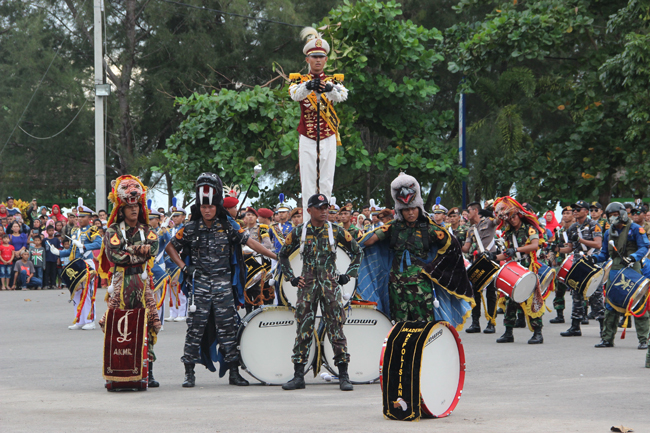 Berbagai Atraksi Tampil Di Penutupan Latsitardanus XXXVI 02