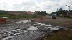 Jalan Banyak Berlubang, Pengendara Dihimbau Hati-hati