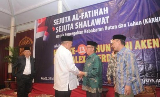 Sejuta Al-fatihah sumsel atasi karhutla