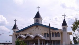 Warga Kayuara Kuning Tolak Pembangunan Gereja Katholik