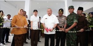 Alex Resmikan Gedung Lapangan Terbang Atung Bungsu Kota Pagar Alam