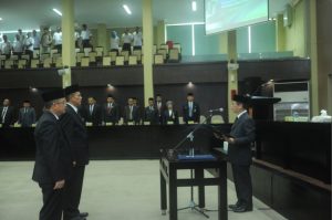 Sekda Sumsel Resmi Lantik Dua Staf Ahli Gubernur