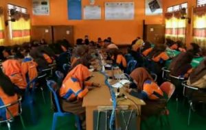 Kali Pertama Selenggarakan Ujian Sekolah Berbasis Ilmu Tehnologi (IT)