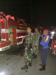 Diduga Konsleting Listrik,Satu Kios Pasar Baru Ludes Terbakar