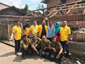 Buktikan Kepeduliannya, Golkar Palembang Eksekusi Rumah pak Darmawi