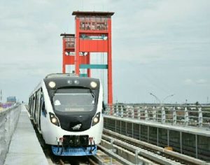 Naik LRT Cukup Rogoh Kocek Rp 5.000