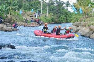 Danau Ranau Kembali Gelar Kejuaraan Arum Jeram