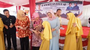 TP PKK Sumsel Serahkan Bantuan Alat Dengar dan Kursi Roda Bagi Puluhan Penyandang Disabilitas 