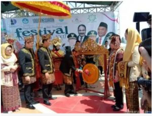 Gubernur Sumsel Resmi Buka Festival Danau Ranau yang Ke-XXII