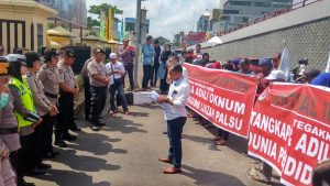 Dugaan Ijazah Palsu, Oknum Anggota Dewan Dilaporkan Ke Polda Sumsel