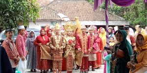 Pernikahan Daved dan Septia Berlangsung Meriah