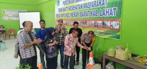 Kepala Dinas Lingkungan Hidup Kab Lahat Resmikan Bank Sampah Desa Payo