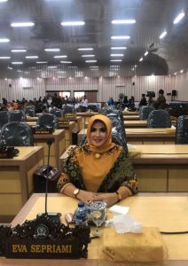 Eva Septiani, Kader Partai Gerinda OKU Selatan Beri Selamat Atas Dilantiknya Prabowo Subianto Menjadi Menteri Pertahanan