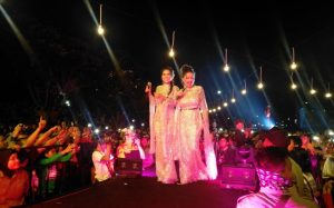 Malam Puncak HUT OKU Selatan yang ke-16 di Meriahkan oleh Rara san Artis KDI Ibu Kota