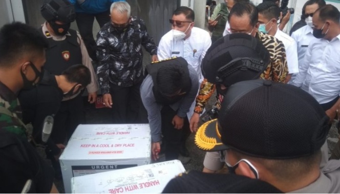 Bupati Lahat Siap jadi orang pertama yang di Vaksin