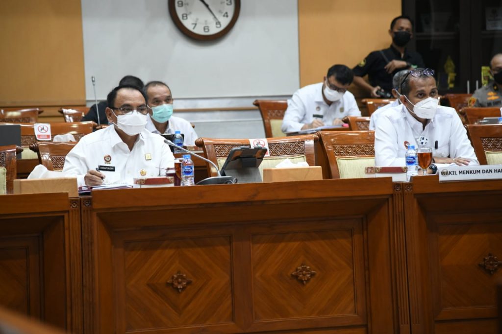 Berikan Bantuan Hukum Gratis bagi Masyarakat Miskin, Kemenkumham Ajukan Anggaran kepada Komisi III DPR RI