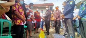 Peduli Korban Kebakaran di Sekip Sidomulyo Bupati Lahat Berikan Bantuan