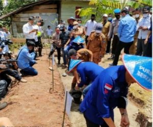 Peletakan Batu Pertama Pembangunan Madrasah Diniyah Nurul Iman, Ini Harapan Bupati Lahat