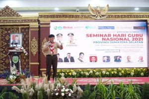 HD Buka Seminar Hari Guru Nasional dan Launching Pemilihan Duta Bahasa Inggris Periode 2021-2022
