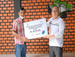 PLN UP3 Lahat Berikan Bantuan Penyambungan Listrik Secara Gratis Kepada 83 Masyarakat Kurang Mampu di Wilayah Kerja PLN UP3 Lahat