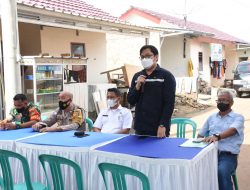 PTBA Bagikan 162 Akta Tanah Warga Bara Lestari II