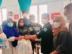 Ketua DPC PJS Lahat Beserta Anggota Sambangi Anak Yang dibuang  Orangtuanya.
