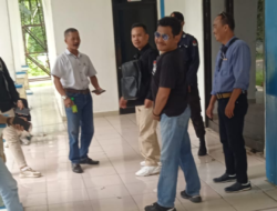 Oknum Scurity KPU Lahat Usir Wartawan Ngambil Photo Pelantikan PPK