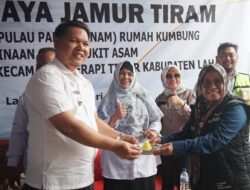 Bukit Asam Berdayakan Para Ibu Rumah Tangga Lewat Budidaya Jamur Tiram