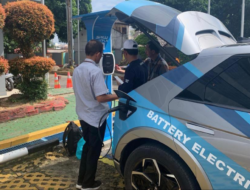 Terus Akselerasi Ekosistem Kendaraan Listrik, PLN Tambah 5 Unit SPKLU di Palembang