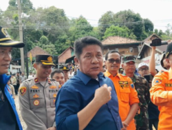 Cepat Tanggap Gubernur Sumsel Dan Bupati Lahat Tinjau Lokasi Banjir Bandang