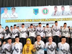 Dr.Hasperi Susanto.Spd.MM Ketua PGRI Lahat Lantik Kepengurusan DKGI,LKBH & PSLCC PGRI Masa Bakti XXII Tahun 2023-2025