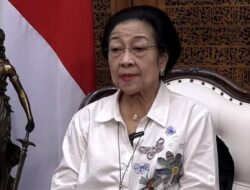 Pengamat: Mega cs ingatkan bahaya otoritarianisme Jokowi