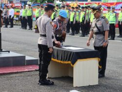 Kapolres Lahat Pimpin Kenaikan pangkat pengabdian dan sertijab kabag Ren Polres Lahat