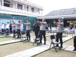 Wakapolda dan PJU Polda Sumsel fokus Bidik sasaran,saat latihan menembak