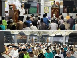 Kalapas Kelas IIA Lahat Sholat Isya Dan Tarawih Bersama Warga Binaan Di Masjid Al Taubah Lapas