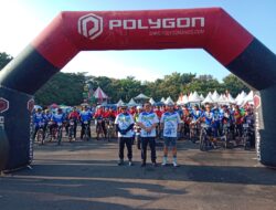 Pj Bupati Lahat Buka Fun Bike Adventure dalam rangka Hari Bhayangkara ke 78 Bersamaan Giat HUT Kabupaten Lahat Ke 155 Tahun