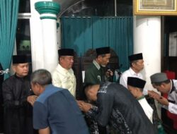 Bacawagub  Sumsel Cik Ujang Dan Bacabup Lahat Lidyawati Hadiri Pengajian Dan Istighosah  Rutin Yang Digelar PCNU Lahat