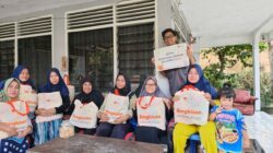 Rumah Zakat Salurkan Bingkisan Pasca Ramadhan untuk Pejuang Sosial di Palembang