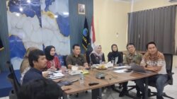 Rapat Evaluasi Penyerapan Anggaran Triwulan III TA 2026 dan Penyampaian Progres Tindak Lanjut Hasil Pemeriksaan BPK TA 2025 Kementerian Hak Asasi Manusia Oleh Bapak Menteri HAM Natalius Pigai